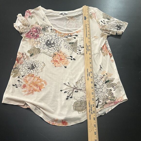 Aritzia Babaton Floral Top T-shirt Tee Peach Cream Brown Scoop Neck Size Medium - Picture 7 of 10